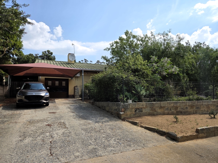 To Let 3 Bedroom Property for Rent in Riebeek West Western Cape